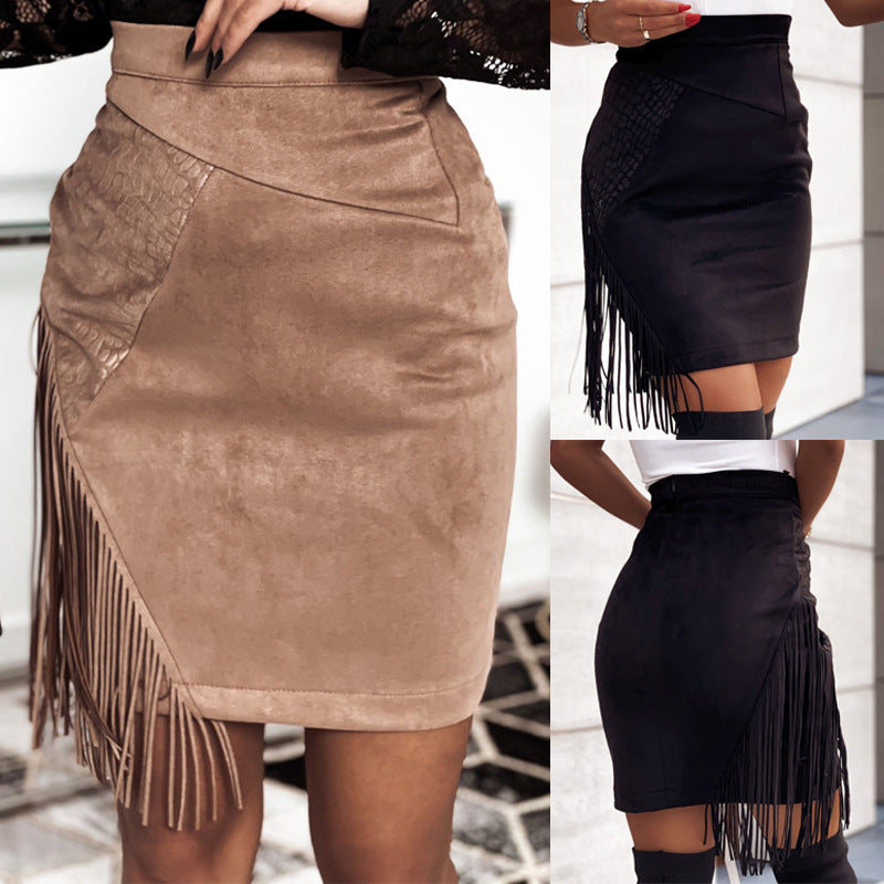 Chic Fringed Suede Skirt by Lidia Sek