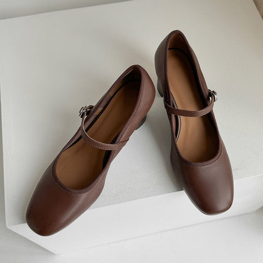 Retro Mary Jane Heels od Lidia Sek