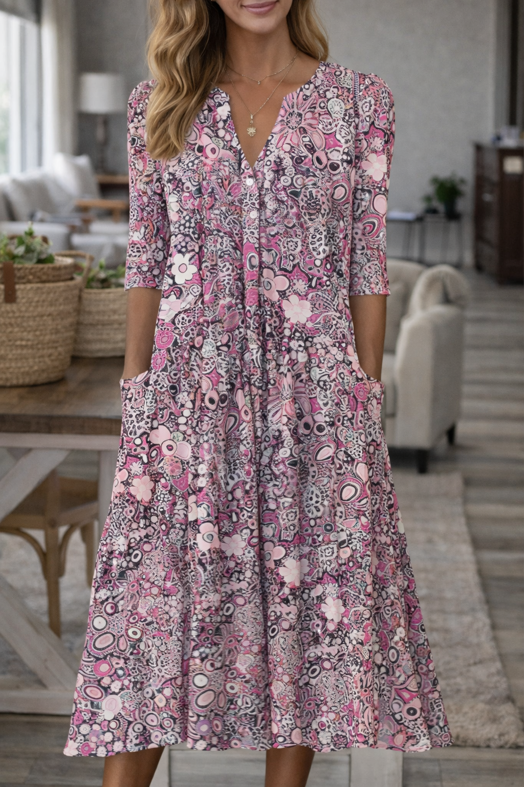 Sukienka boho z kwiatowym dekoltem w serek Lidia Sek
