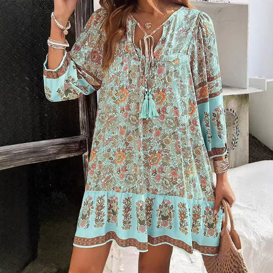 Sukienka midi Lidia Sek z dekoltem w serek w stylu boho i kwiatowym