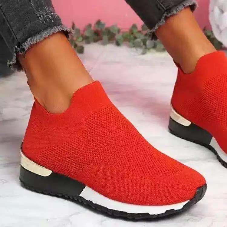 Eleganckie, siateczkowe, wsuwane trampki marki Lidia Sek