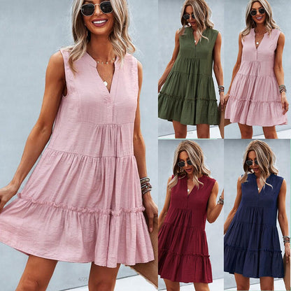 Chic V-Neck Sleeveless Dress by Lidia Sek
