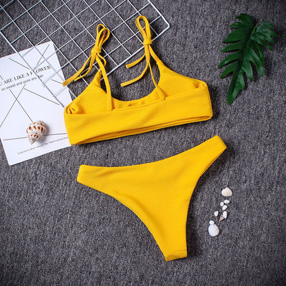 Odważne bikini bez ramiączek z niskim stanem marki Lidia Sek