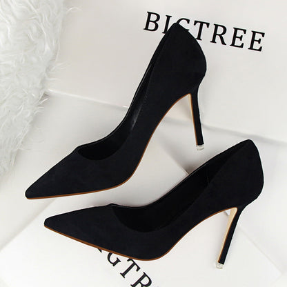 Chic Suede Pointed Heels by Lidia Sek
