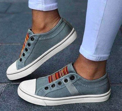 Płócienne trampki Lidia Sek bez sznurówek inspirowane Pinterestem