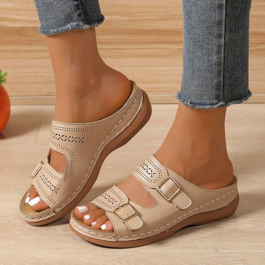 Retro Buckle Platform Sandals Lidia Sek