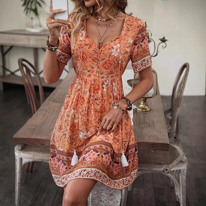Sukienka letnia Lidia Sek w kwiaty w stylu boho o linii A