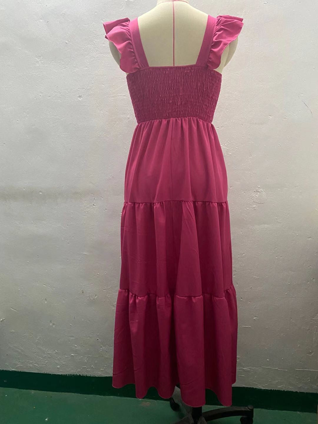 Elegancka sukienka maxi z falbanką od Lidia Sek