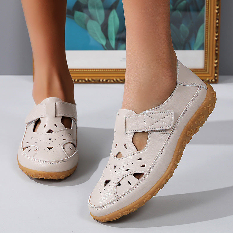 Hollowed Comfort Flat Sandals by Lidia Sek