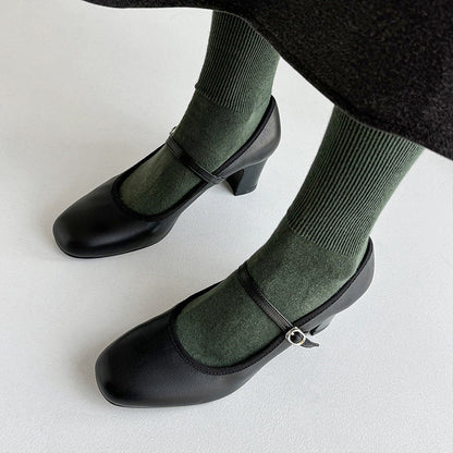 Retro Mary Jane Heels od Lidia Sek