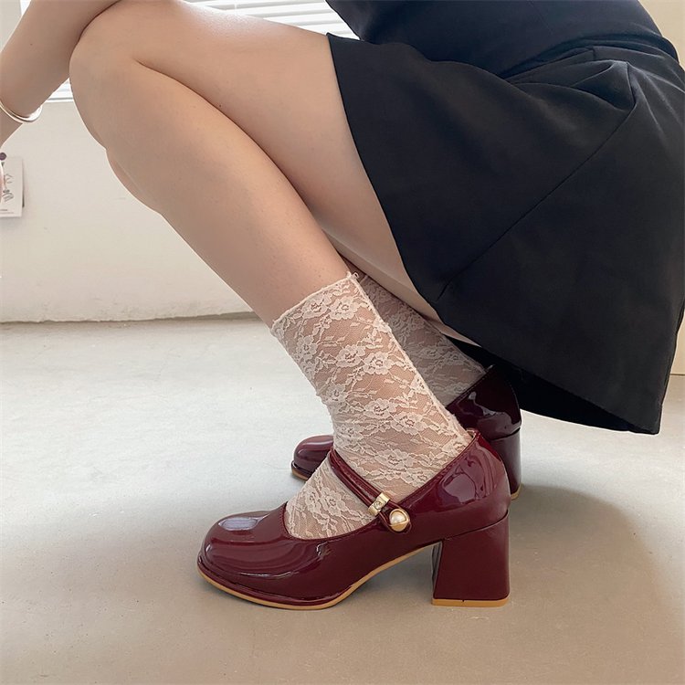 Retro Mary Jane High Heels by Lidia Sek