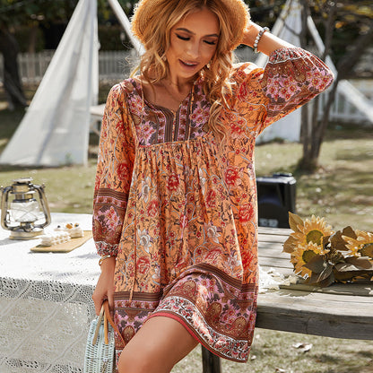 Letnia sukienka boho z kwiatowym wzorem Lidia Sek