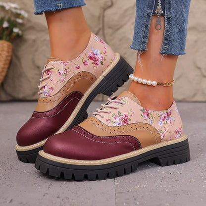 Eleganckie, kwiatowe buty codzienne Lidia Sek w dużych rozmiarach