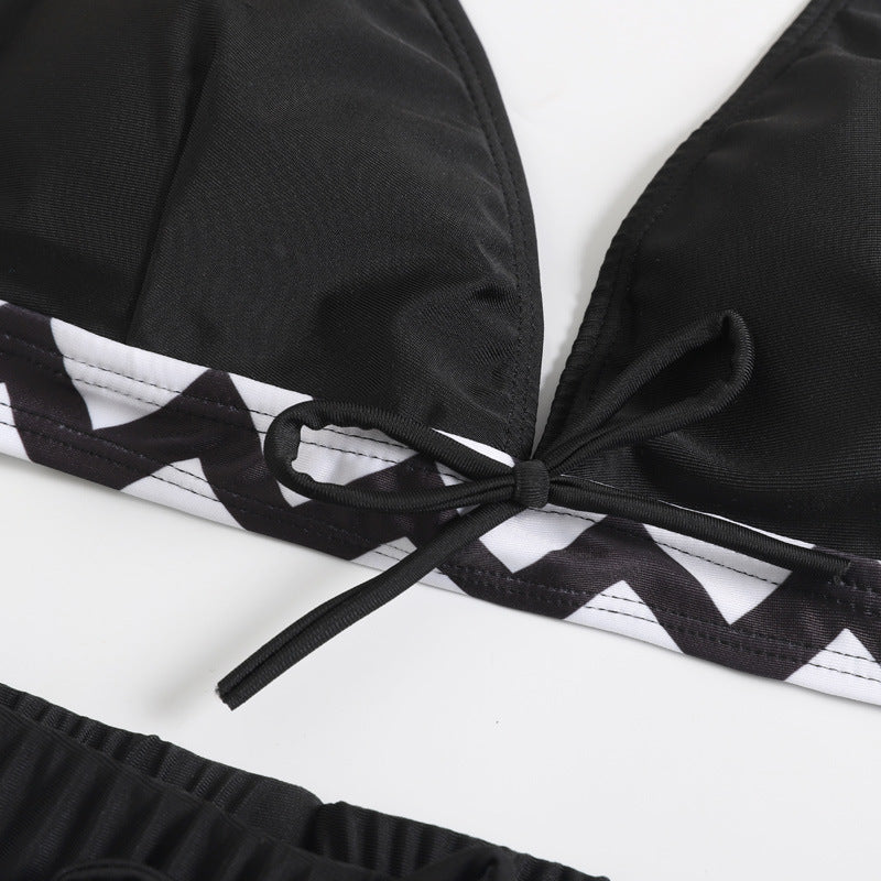 Elegancki komplet bikini Lidia Sek w zygzaki z szortami