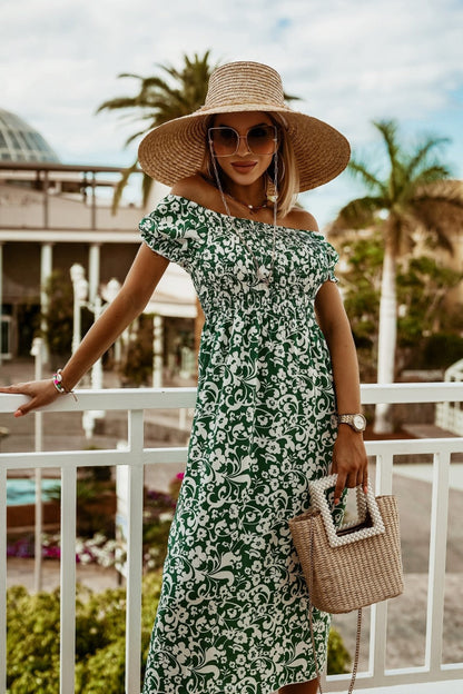 Sukienka boho Lidia Sek z odkrytymi ramionami i nadrukiem na lato