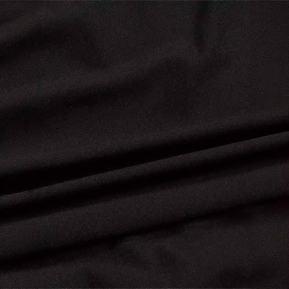 Elegancka koronkowa sukienka z dekoltem w serek od Lidia Sek