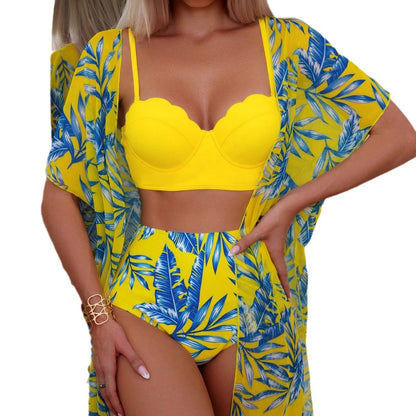 Bikini z wysokim stanem w żywym kolorze liścia klonowego od Lidia Sek