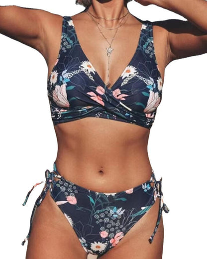 Zestaw bikini Lidia Sek Perfect-Fit z kwiatowym nadrukiem